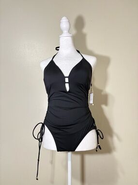Elegant Black Women's Swimsuit